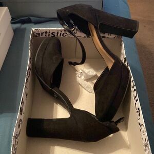 Black suede heels